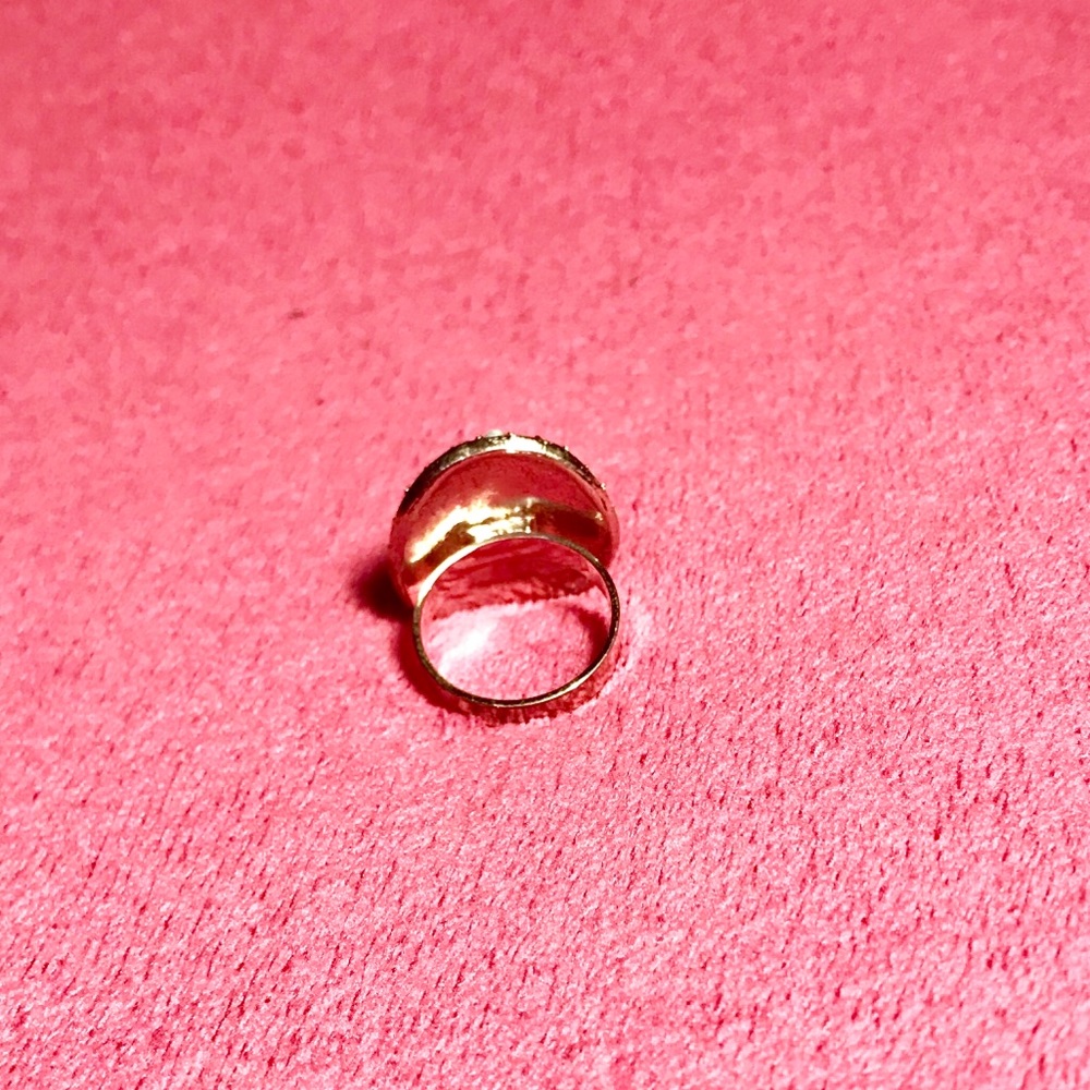 Stylish Ring - Picture 4 of 5